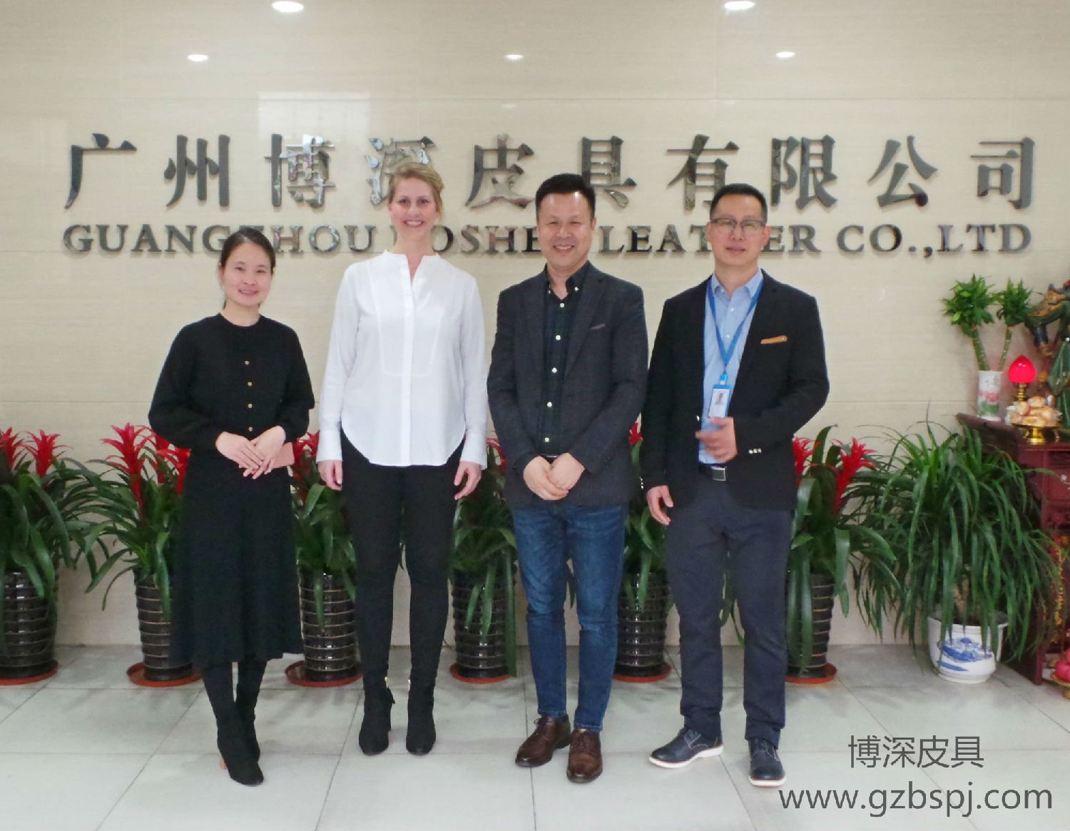 廣州箱包廠博深皮具 廣州箱包廠博深皮具